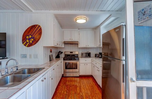 Hope Town House | Pink Coral is your home in Paradise!
