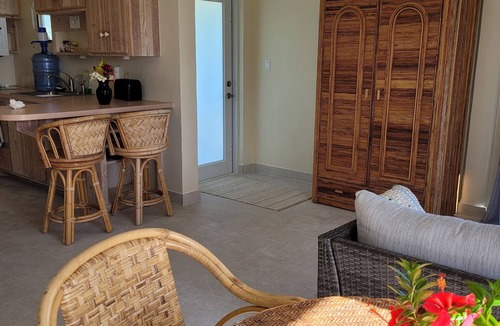 Double Bay Apartment | Pink Sand Studio on DOUBLE BAY beach! "Senza Nome"