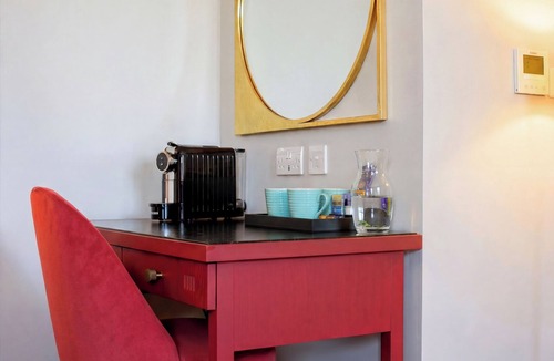 Ely Apartment | Poets 24 Apartments