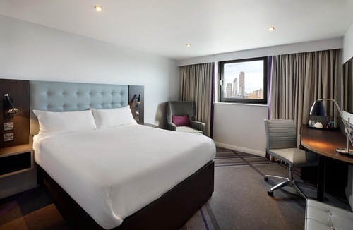 Cowley Hotel | Premier Inn Oxford Cowley