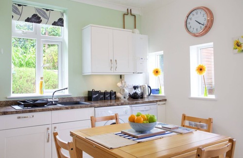 Carbis Bay House | Prime seaside location, wonderful private gardens and stunning sea views