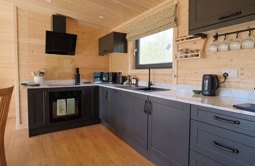 Chard Cottage | Primrose