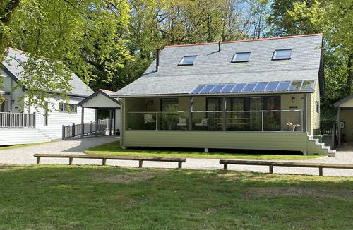 Bodmin Cottage | PRIMROSE, pet friendly, luxury holiday cottage in Bodmin
