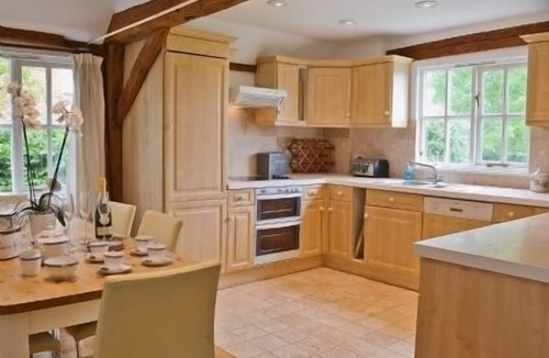 Leigh House | Priory Barn - ideal for large family groups. Sleeps 8/9 adults plus 3 children