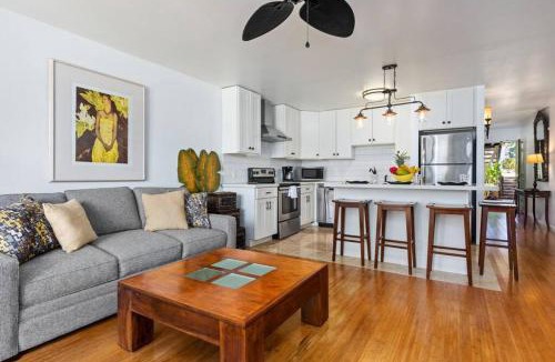 Kahuku House | Pristine Location near beach