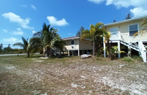 Port Royal House | Private 2BR guest house in Bimini. Includes golf cart, kayak, and stunning views