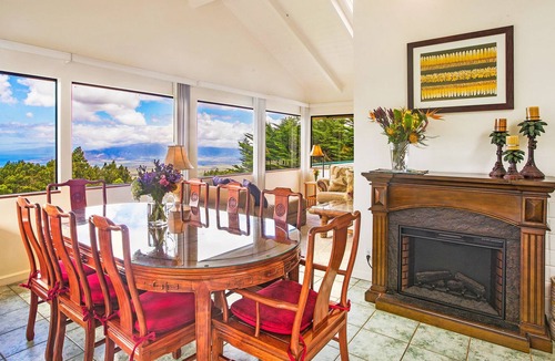 Kula Cottage | Private Home with Pool & Fruit Trees, on the Way to Haleakala National Park!