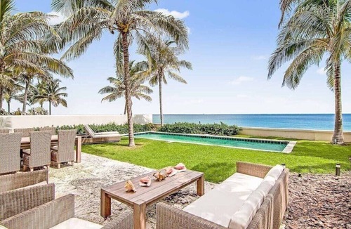 Paradise Island House | Private Island Ocean Front Estate Steps away from Atlantis