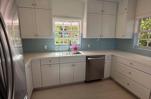 George Town House | Private Oceanfront Villa, Direct Water Access, Dock Option & Near Town, New Reno