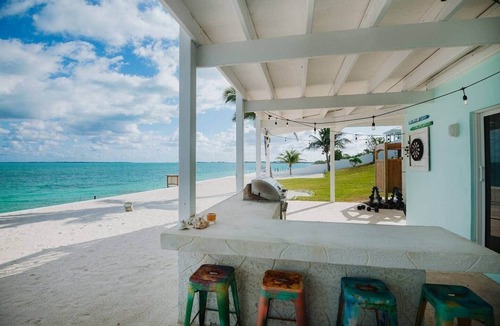 Lubbers Quarters Cay House | Private Oceanfront, beach, dock and Hottub