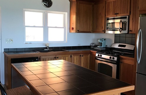 Clarence Town House | Private w/amazing views of the Atlantic, airy lanai 5 min to white powder beach!