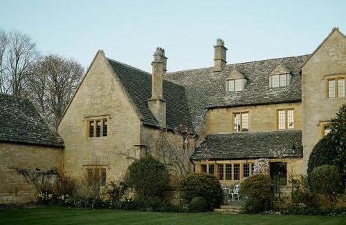 Broadway Villa | Pye Corner a Cotswold Manor with seasonal outdoor heated pool