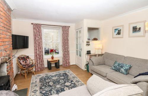 Flushing House | Quarry Cottage