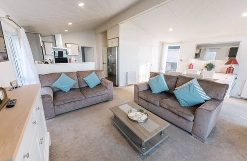 Mudeford House | 'Quayside' - A lodge with a view on Sandhills Holiday Park