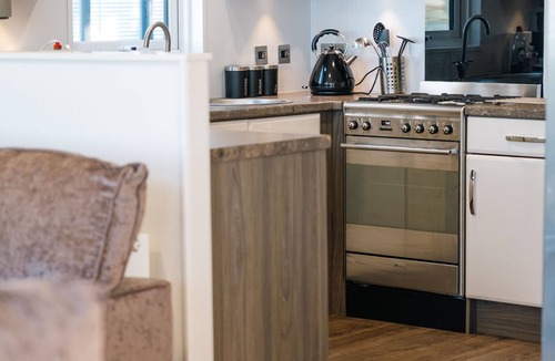 Mudeford House | 'Quayside' - A lodge with a view on Sandhills Holiday Park