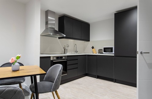 Queen's Park Apartment | Queens Park by Viridian Apartments