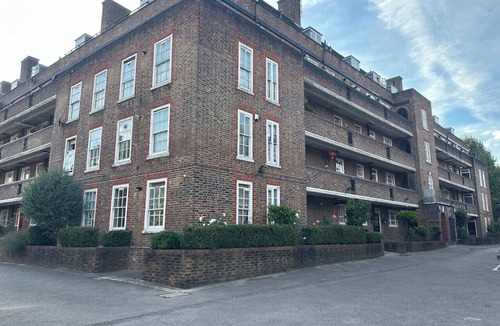 St. Johns Wood Apartment | Quiet location in Central London, near Paddington, Regent Park, Lord's Cricket