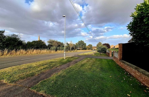 Spaldwick House | Quiet Village Home 30 Mins from Cambridge – Comfortably Sleeps 5