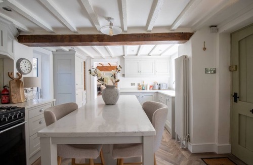 Aughton Cottage | Rainbow Cottage, Ormskirk