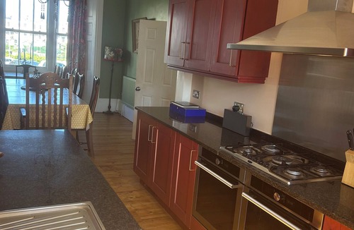 Ramsgate House | Ramsgate Retreats | Latimer House, families, big birthdays, golf, parking, 6-14