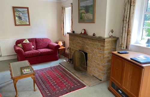 Brailes House | Rectory Bungalow Holiday Apartment