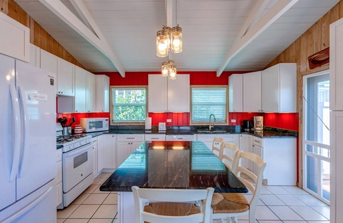 Hope Town House | Red Fish Location, Location, Location! In the heart of Hope Town with a dock!