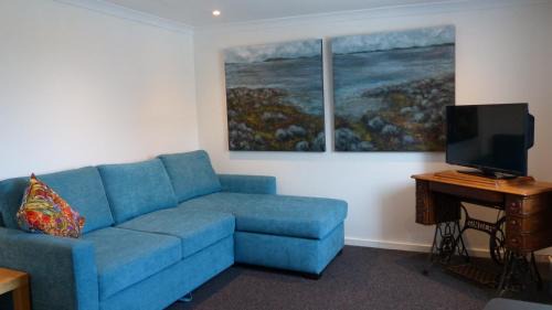 Eyemouth Apartment | Relax in a 1 Bedroom Apartment near a country Pub