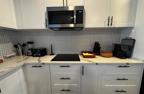 Bahamas Terrace Apartment | Relaxing 1-Bedroom Suite w/Balcony & Sleeps 4