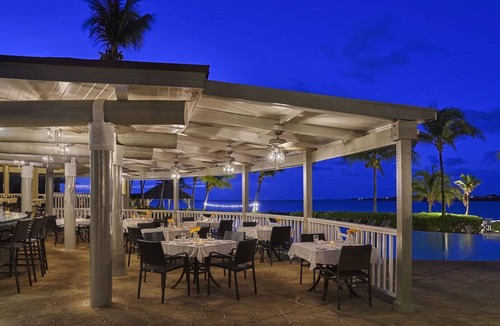 Rokers Point Hotel | Relaxing Ocean View, 3 Bedroom, Access to Pristine Beach &Outdoor Pool | 2 Rooms