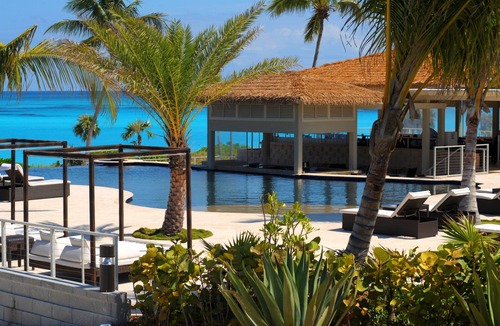 Governor's Harbour Apartment | Remodeled 2-BR in Historic Governors Harbour Property. Walk to Beach