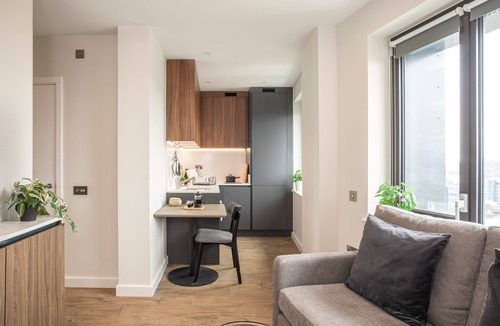 Fairfield Apartment | Remote-work ready studio with co-working : StayCozy