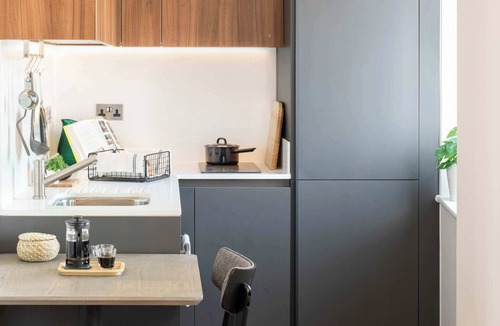 Fairfield Apartment | Remote-work ready studio with co-working : StayCozy