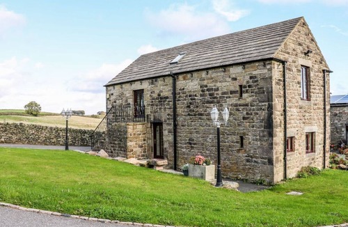 Holestone Moor House | Riber View Barn, Ashover