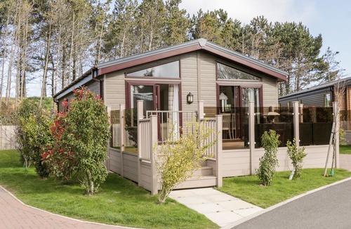 Runswick Bay Cabin | Rockpool Retreat in Saltburn-by-the-Sea
