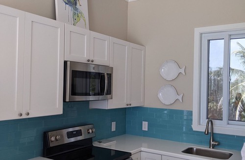 Double Bay Cottage | Romantic Cottage directly on the Beach!