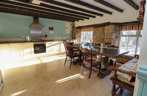 Bellingham Cottage | Rose Hip Cottage
