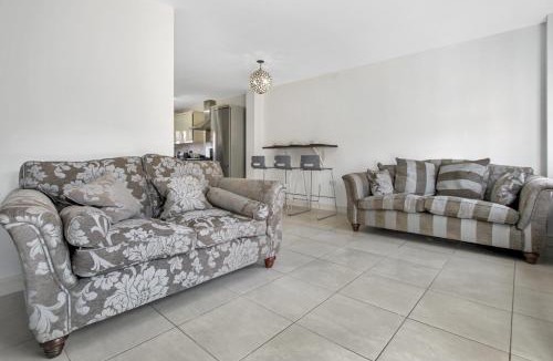 Mickleover House | Ruby Kingsize Bedroom with En-suite