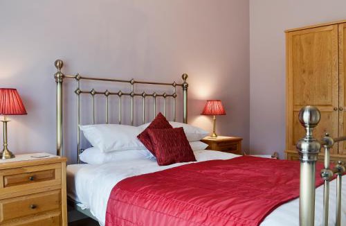 New Forest District House | Saddle Room