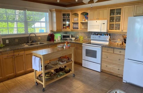 Spanish Wells House | Sailbeach Spanish Wells
