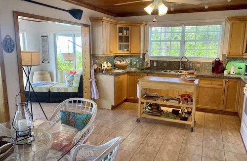 Spanish Wells House | Sailbeach Spanish Wells