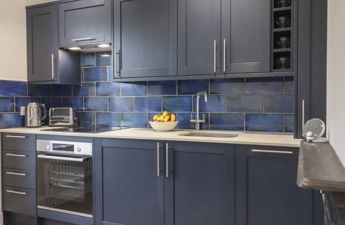 Whitstable Cottage | SALLY, pet friendly, country holiday cottage in Whitstable