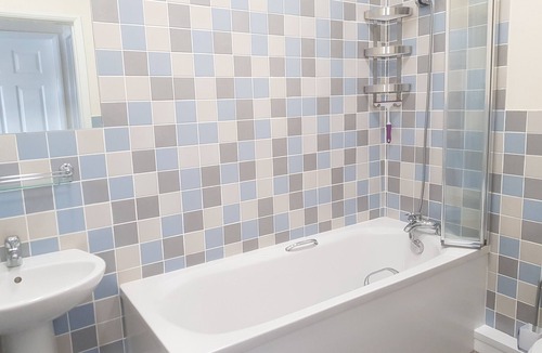 Loftus Apartment | Saltburn Holidays 4 Park View