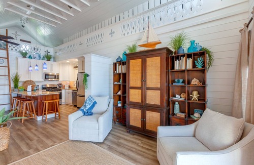 Hope Town Villa | Saltwater Sanctuary-Secret garden in a tropical paradise