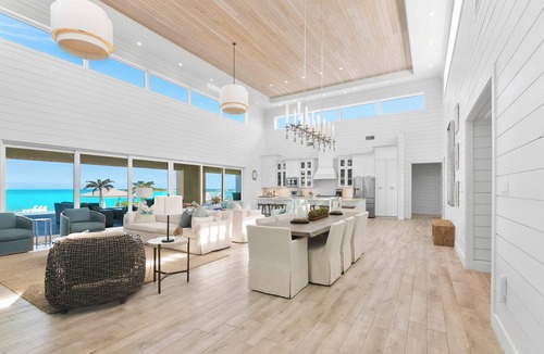 William's Town Villa | Sanddollar Villa - Massive Villa on World famous Tropic of Cancer, Heated Pool