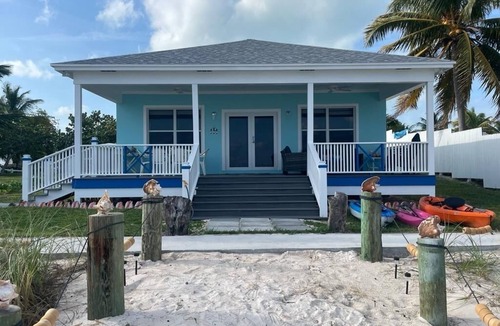 Spanish Wells Cottage | Sandy & Salty Beach Cottage