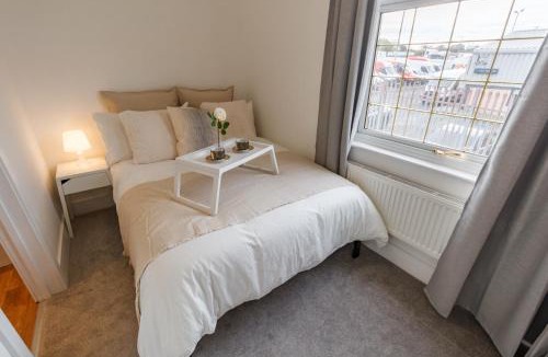 Liverpool House | Sapphire Home Stay