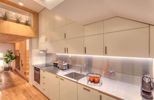Queen's Gate Apartment | Scandi Hygge Studio in Kensington SW7