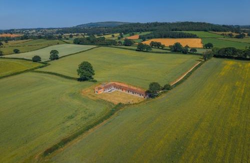 Munslow House | Scenic Barn Conversion in Rural Shropshire