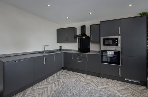 South Shore Apartment | Sea-View Suite at The Blackpool Beach Boutiques 5