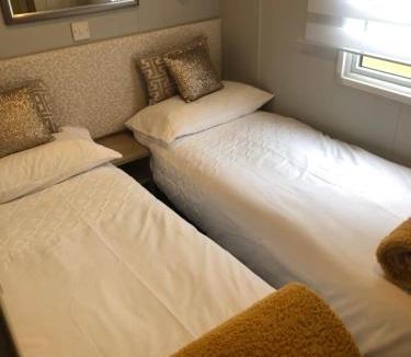 Milford on Sea Resort | Seabreeze, Utopia, walking distance to beach, 5 Star Shorefield Country Park, Milford on Sea, Shorefield Road, SO41 0LH, United Kingdom